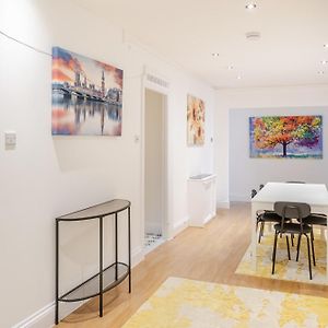 Appartement met Vier Slaapkamers